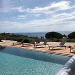 Quiet 4 Bedrooms Full Sea View Heated Pool Villa *