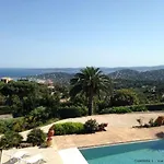 Quiet 4 Bedrooms Full Sea View Heated Pool * Sainte-Maxime