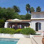 Quiet 4 Bedrooms Full Sea View Heated Pool Villa *