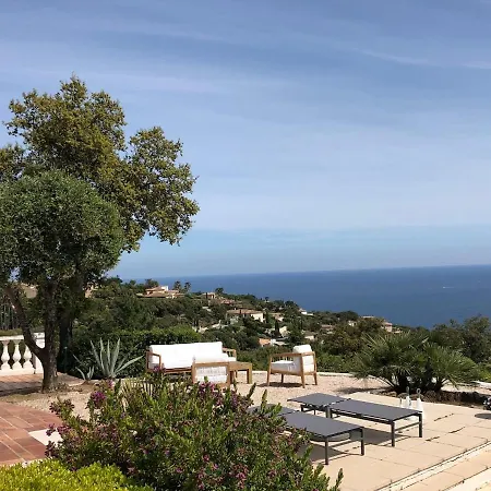 Quiet 4 Bedrooms Full Sea View Heated Pool Villa Sainte-Maxime