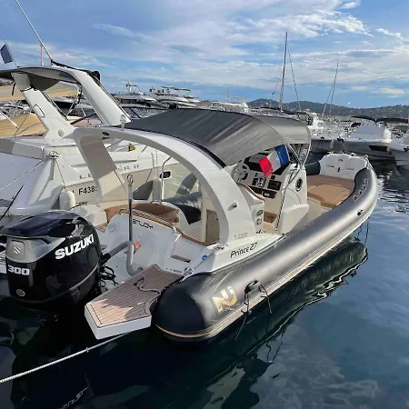 Quiet 4 Bedrooms Full Sea View Heated Pool *