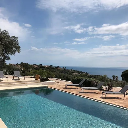 Quiet 4 Bedrooms Full Sea View Heated Pool * Sainte-Maxime