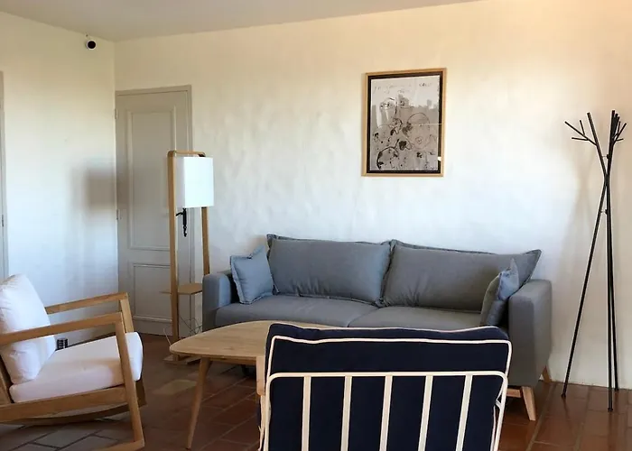 Quiet 4 Bedrooms Full Sea View Heated Pool Villa