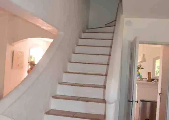 Quiet 4 Bedrooms Full Sea View Heated Pool