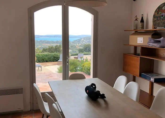 Quiet 4 Bedrooms Full Sea View Heated Pool Villa