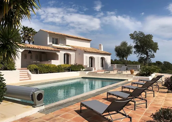 Quiet 4 Bedrooms Full Sea View Heated Pool * Sainte-Maxime